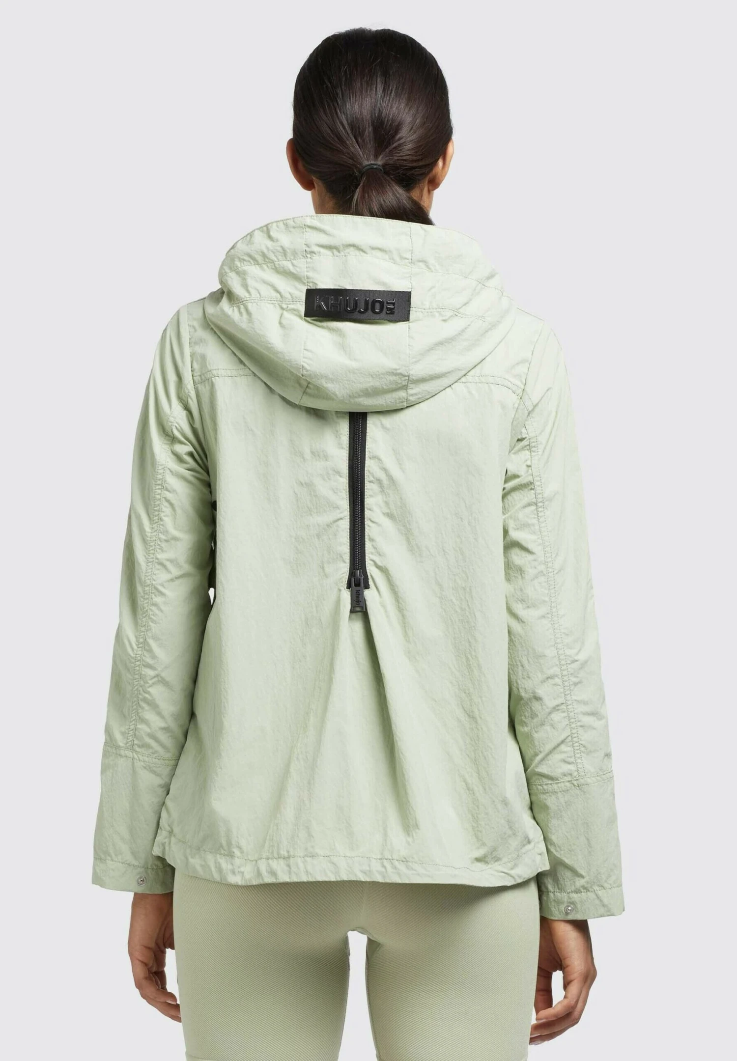 Khujo Zahira - Lichte Jas - Blassgrün 3 Khujo Zahira - Lichte Jas - Blassgrün - Afbeelding 3