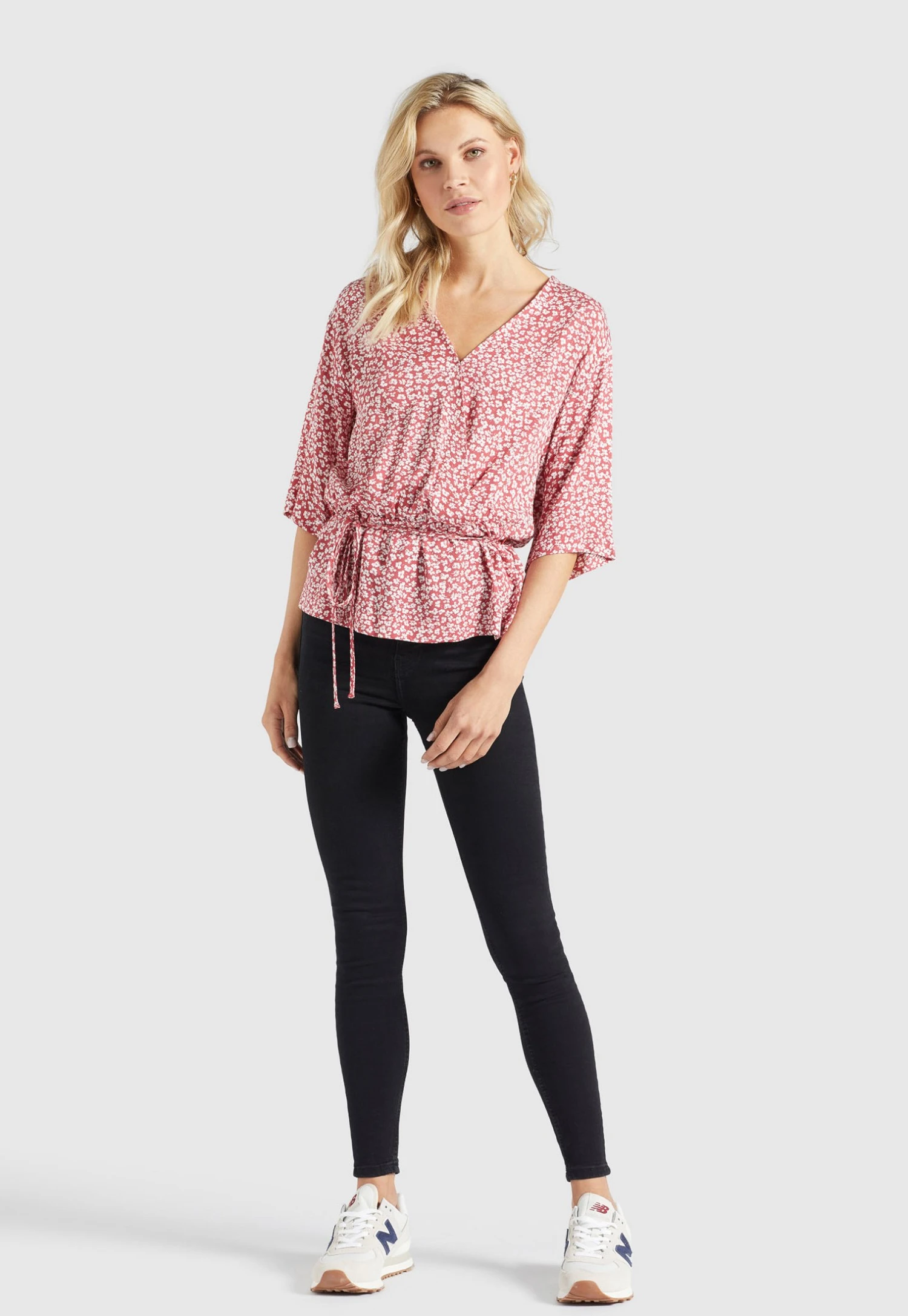 Khujo Rinalda - Blouse - Rot Weiß Geblümt 2 Khujo Rinalda - Blouse - Rot Weiß Geblümt - Afbeelding 2