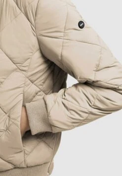 Khujo Leona - Bomberjacks - Beige -Khujo Mode Aanbiedingen Winkel 416f706852f1471c9906e598e9b1d948