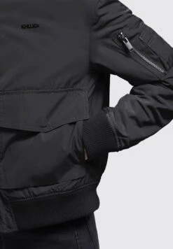 Khujo Nova - Bomberjacks - Schwarz 11 Khujo Nova - Bomberjacks - Schwarz -Khujo Mode Aanbiedingen Winkel 45ca9e15cc9b4bf3847ce3056ca3589f