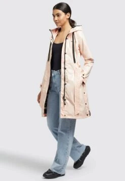 Khujo Alecia - Trenchcoat - Apricot -Khujo Mode Aanbiedingen Winkel 4909151d92ed4515ab3413f9cea845be