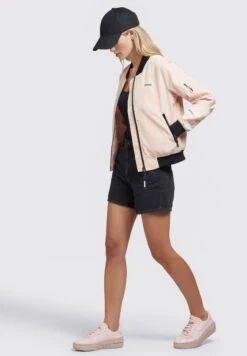 Khujo Stence2 - Bomberjacks - Apricot -Khujo Mode Aanbiedingen Winkel 4f6211ebe60c417d931b2fee60d3374e