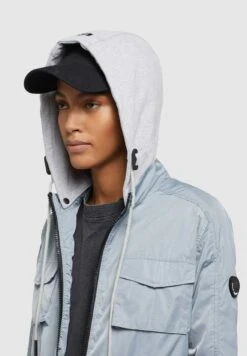 Khujo Flames - Lichte Jas - Blaugrau Hell -Khujo Mode Aanbiedingen Winkel 7db73a37c4f04fadb7762e22cb6ee8f2