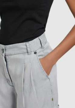 Khujo Elida - Shorts - Grey 11 Khujo Elida - Shorts - Grey -Khujo Mode Aanbiedingen Winkel a0efee9b6e114c598a157a1828940f67