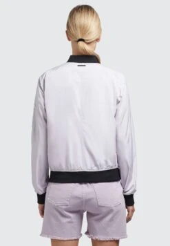 Khujo Stence2 - Bomberjacks - Flieder Hell -Khujo Mode Aanbiedingen Winkel efcdd7c602eb4153bd15c9d0168d6dc5